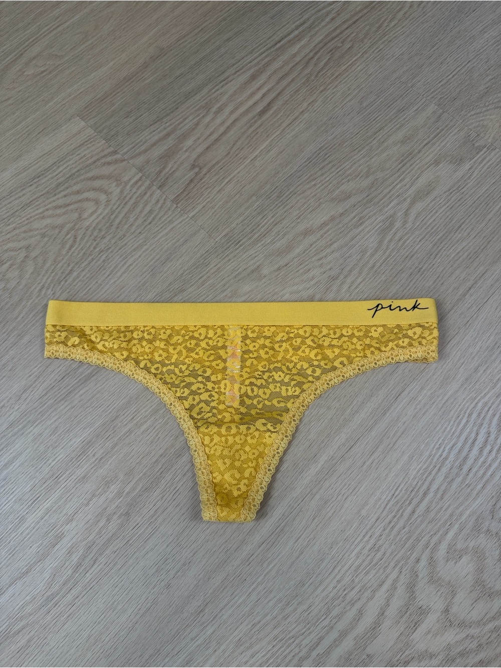 PINK Victoria's Secret Lace Thong Panty M